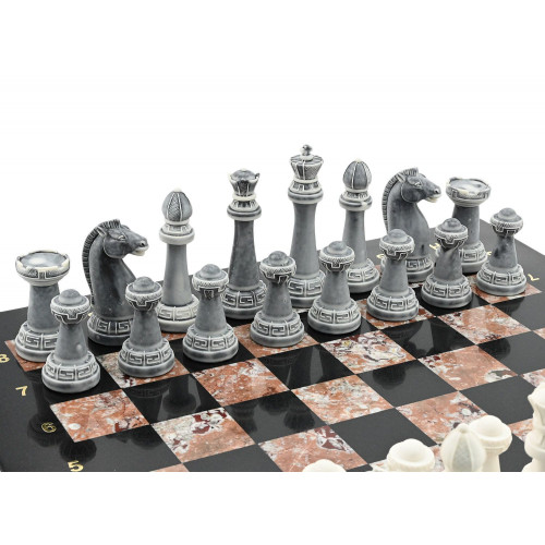 Шахматы подарочные фигурами из мрамолита "Стаунтон"